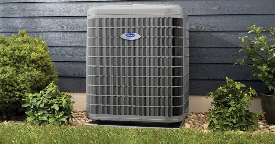 carrier heat pump unit outside home